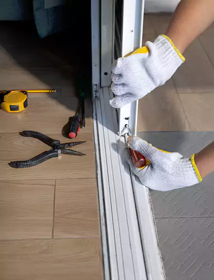 Professional Sliding Door Rollers Repair Services in Wilton Manors, FL
